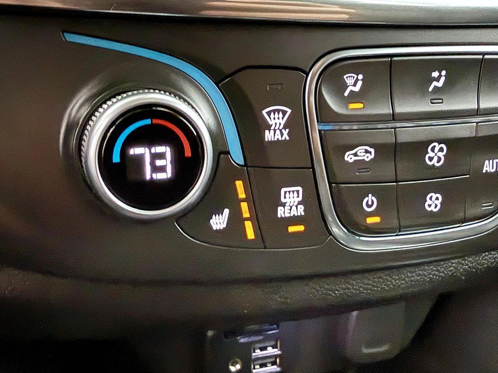 used 2021 Chevrolet Traverse car, priced at $24,000