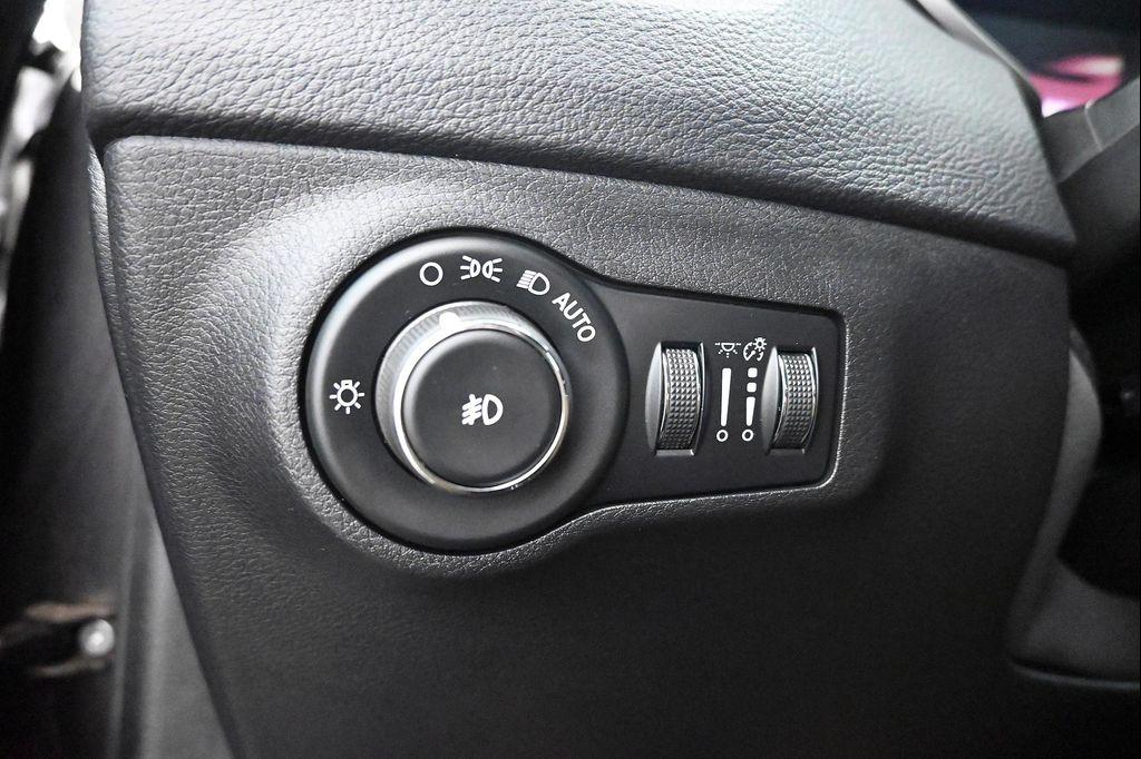 used 2018 Jeep Compass car, priced at $9,500