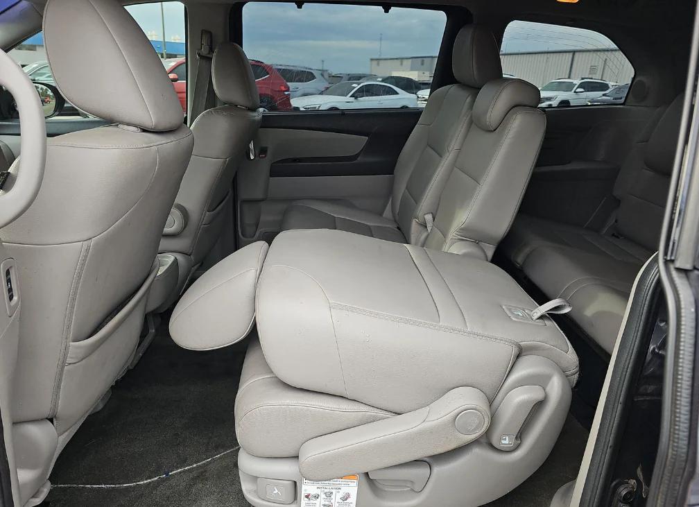 used 2016 Honda Odyssey car, priced at $20,500