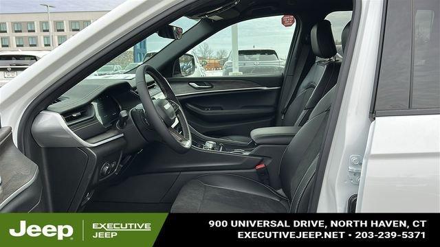 new 2026 Jeep Grand Cherokee car, priced at $42,655