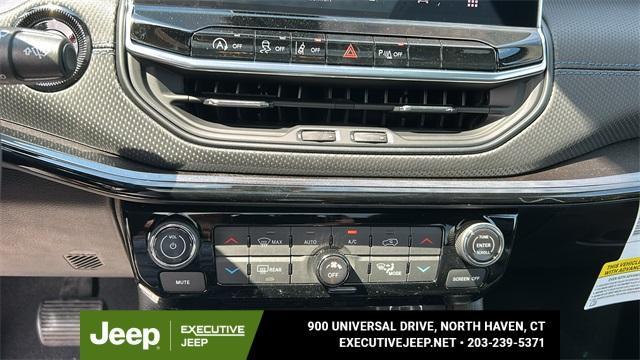 new 2025 Jeep Compass car, priced at $38,605