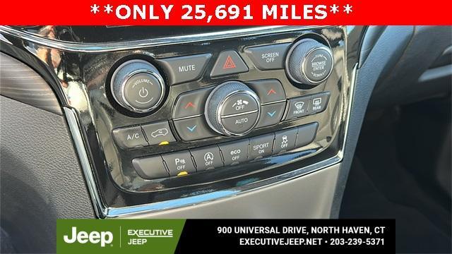 used 2022 Jeep Grand Cherokee WK car, priced at $29,987