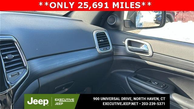 used 2022 Jeep Grand Cherokee WK car, priced at $29,987