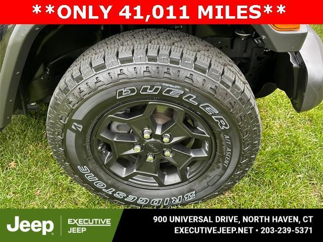 used 2021 Jeep Gladiator car, priced at $27,987