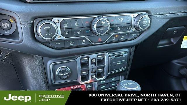 new 2026 Jeep Gladiator car, priced at $57,700