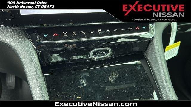 new 2026 Jeep Grand Cherokee car, priced at $47,655