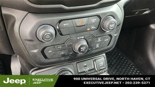 used 2022 Jeep Renegade car, priced at $18,987