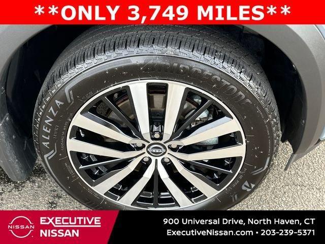 used 2025 Nissan Pathfinder car, priced at $43,987