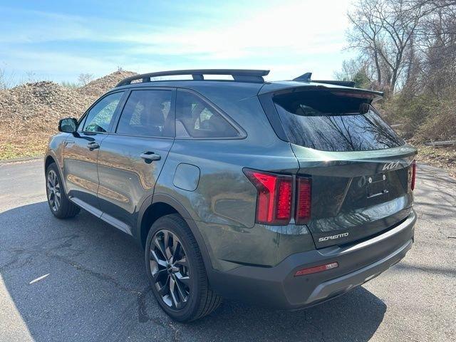 used 2023 Kia Sorento car, priced at $30,824