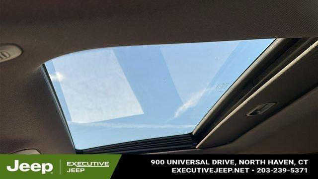 new 2025 Jeep Grand Cherokee car, priced at $39,415