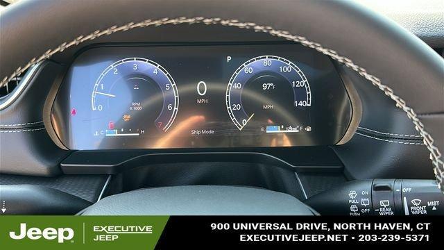 new 2025 Jeep Grand Cherokee car, priced at $39,415