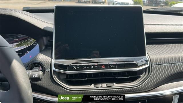 new 2025 Jeep Compass car, priced at $33,990