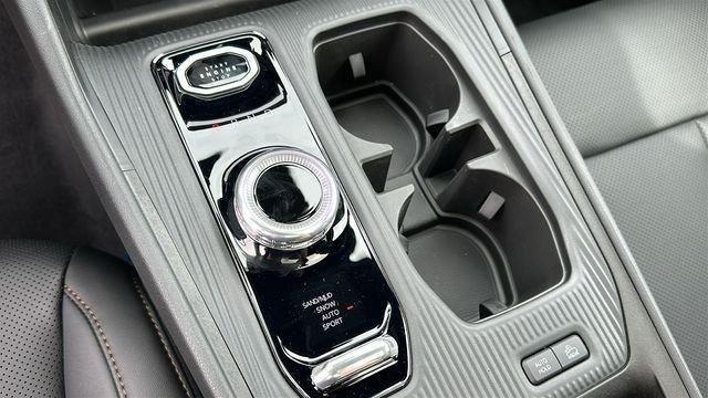 new 2026 Jeep Cherokee car, priced at $43,008