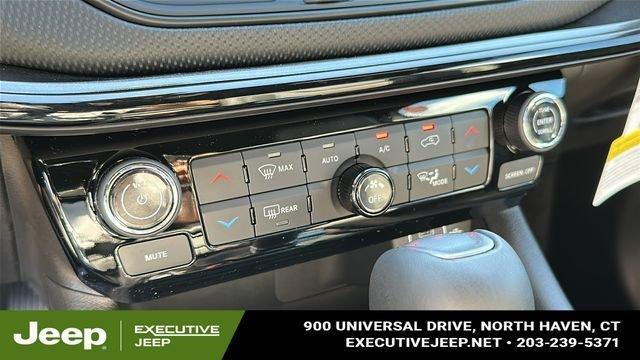 new 2025 Jeep Compass car, priced at $33,605