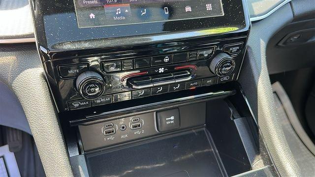 used 2023 Jeep Grand Cherokee L car, priced at $35,185