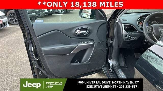 used 2021 Jeep Cherokee car, priced at $24,987
