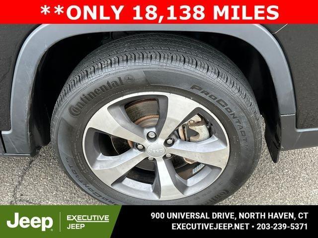 used 2021 Jeep Cherokee car, priced at $24,987