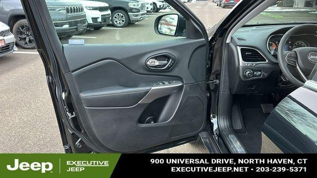 used 2021 Jeep Cherokee car, priced at $24,987