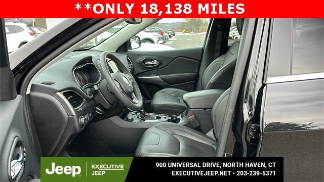 used 2021 Jeep Cherokee car, priced at $24,987