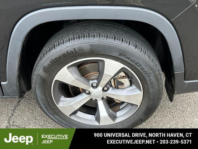 used 2021 Jeep Cherokee car, priced at $24,987