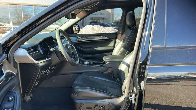 used 2023 Jeep Grand Cherokee car, priced at $33,987
