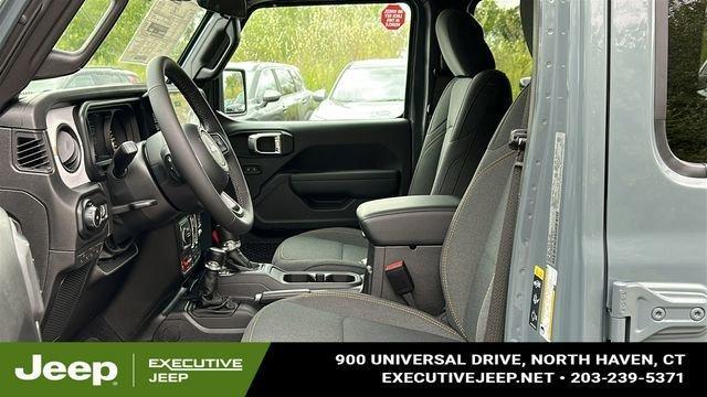 new 2025 Jeep Wrangler car, priced at $53,665