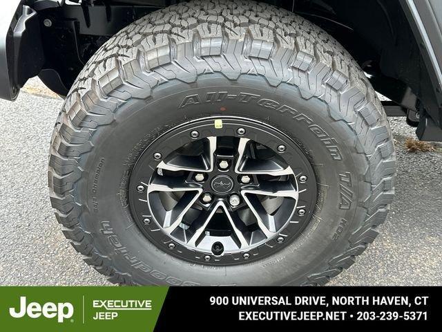 new 2025 Jeep Wrangler car, priced at $53,665