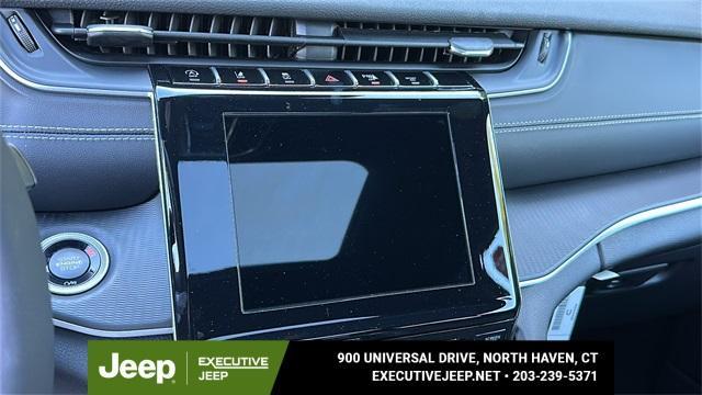 new 2025 Jeep Grand Cherokee car, priced at $47,120