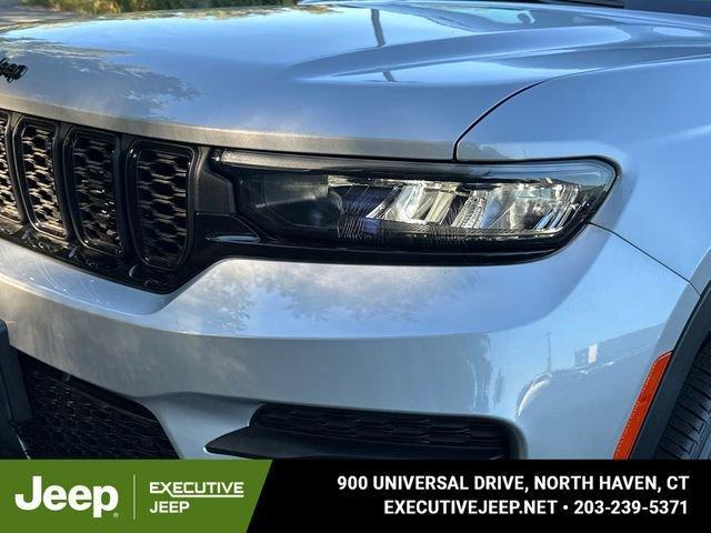 new 2025 Jeep Grand Cherokee car, priced at $41,620
