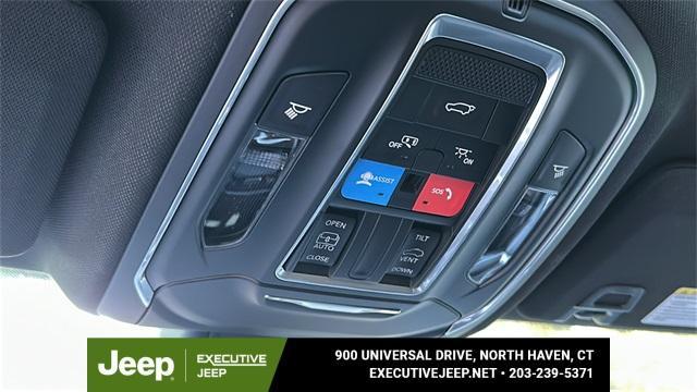 new 2025 Jeep Grand Cherokee car, priced at $47,120