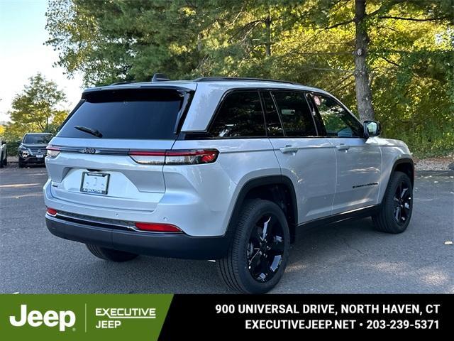 new 2025 Jeep Grand Cherokee car, priced at $47,120