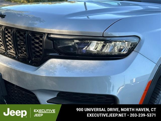 new 2025 Jeep Grand Cherokee car, priced at $47,120