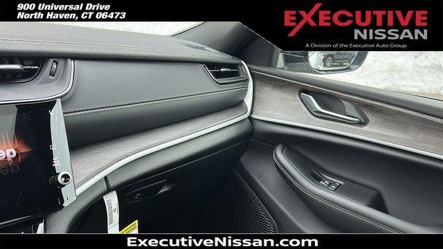 new 2026 Jeep Grand Cherokee car, priced at $48,680