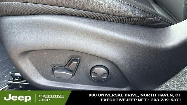 new 2025 Jeep Compass car, priced at $35,010