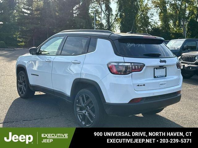 new 2025 Jeep Compass car, priced at $35,010