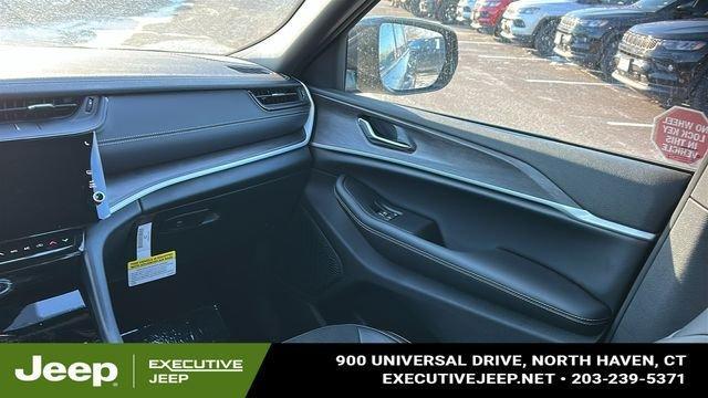 new 2026 Jeep Grand Cherokee car, priced at $48,250