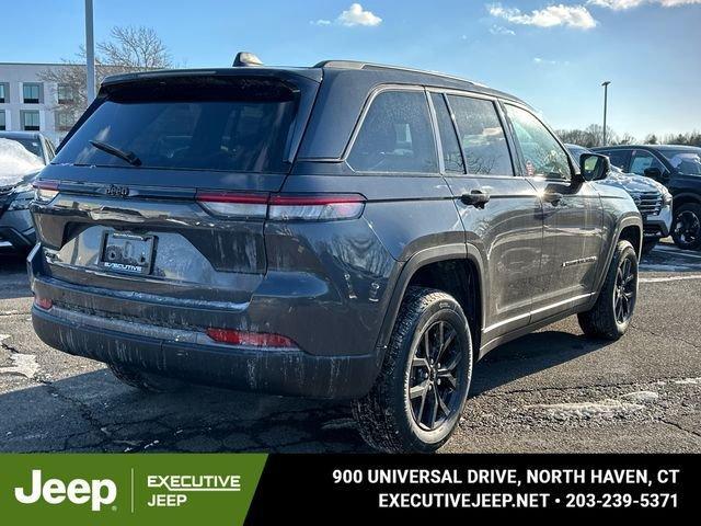 new 2026 Jeep Grand Cherokee car, priced at $48,250