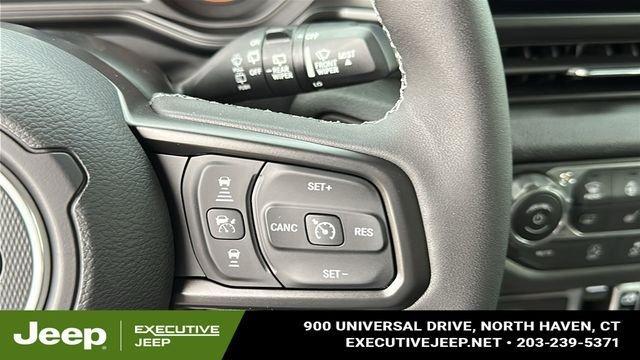 new 2025 Jeep Wrangler car, priced at $45,999