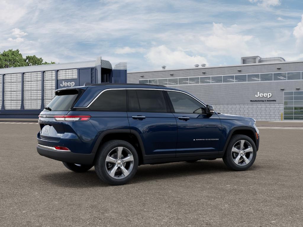 new 2026 Jeep Grand Cherokee car, priced at $44,928