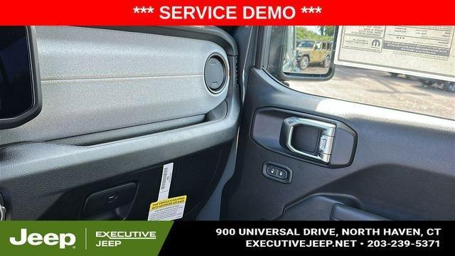 new 2025 Jeep Wrangler car, priced at $45,977