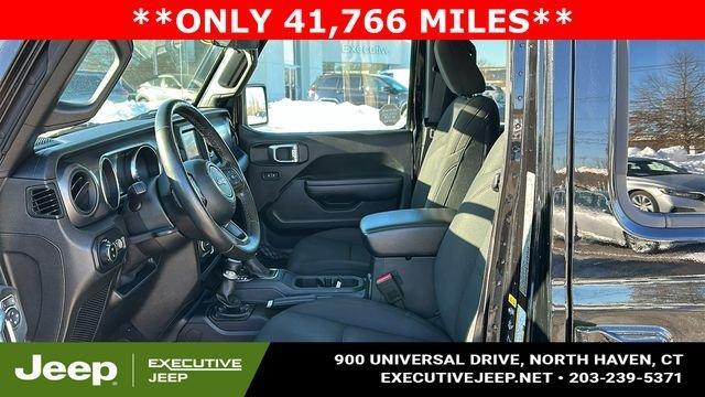used 2021 Jeep Gladiator car, priced at $29,394