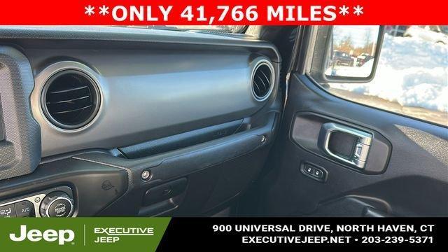 used 2021 Jeep Gladiator car, priced at $29,394