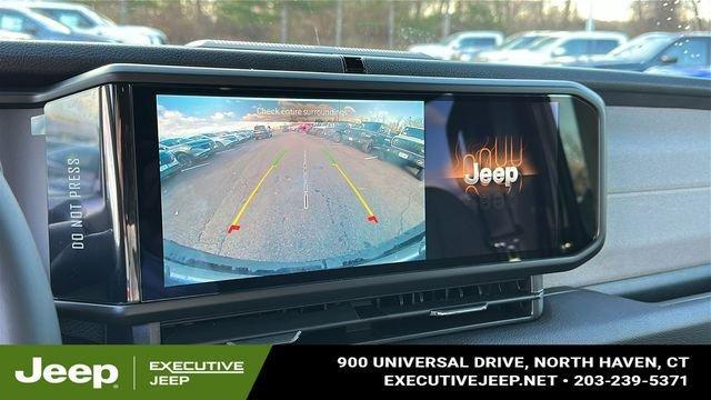 new 2026 Jeep Wrangler car, priced at $47,085