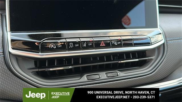 new 2025 Jeep Compass car, priced at $30,990