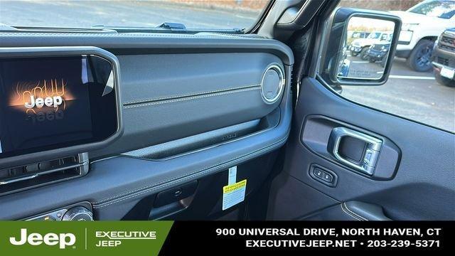 new 2026 Jeep Wrangler car, priced at $52,175