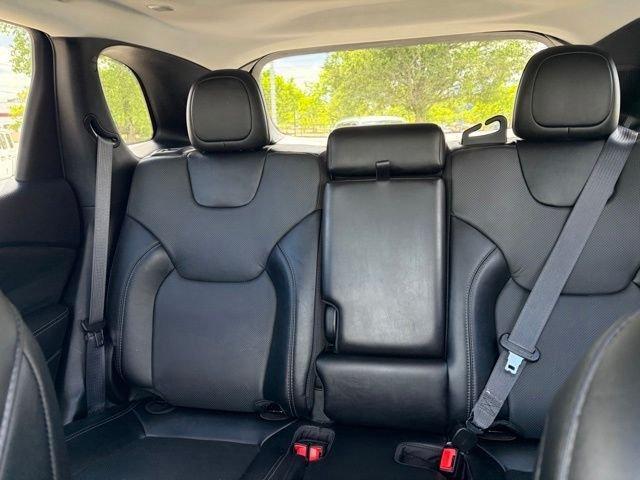 used 2022 Jeep Cherokee car, priced at $25,518