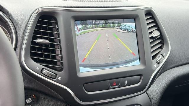 used 2022 Jeep Cherokee car, priced at $25,718