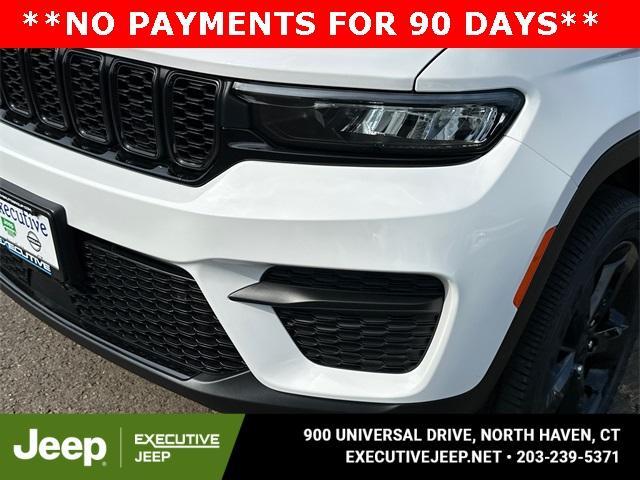 new 2025 Jeep Grand Cherokee car, priced at $44,525