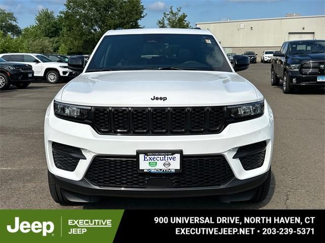 new 2025 Jeep Grand Cherokee car, priced at $46,525