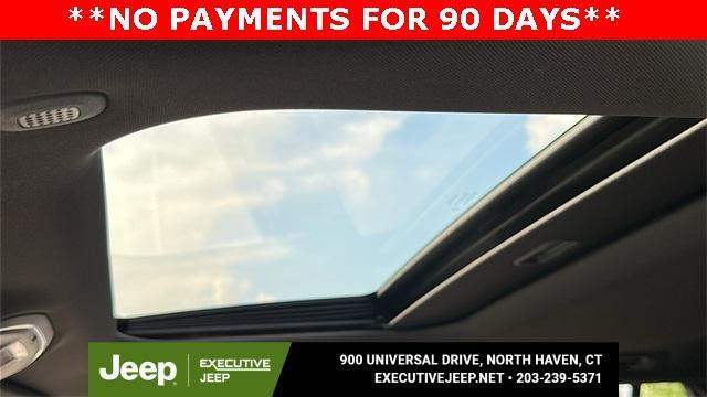 new 2025 Jeep Grand Cherokee car, priced at $44,525